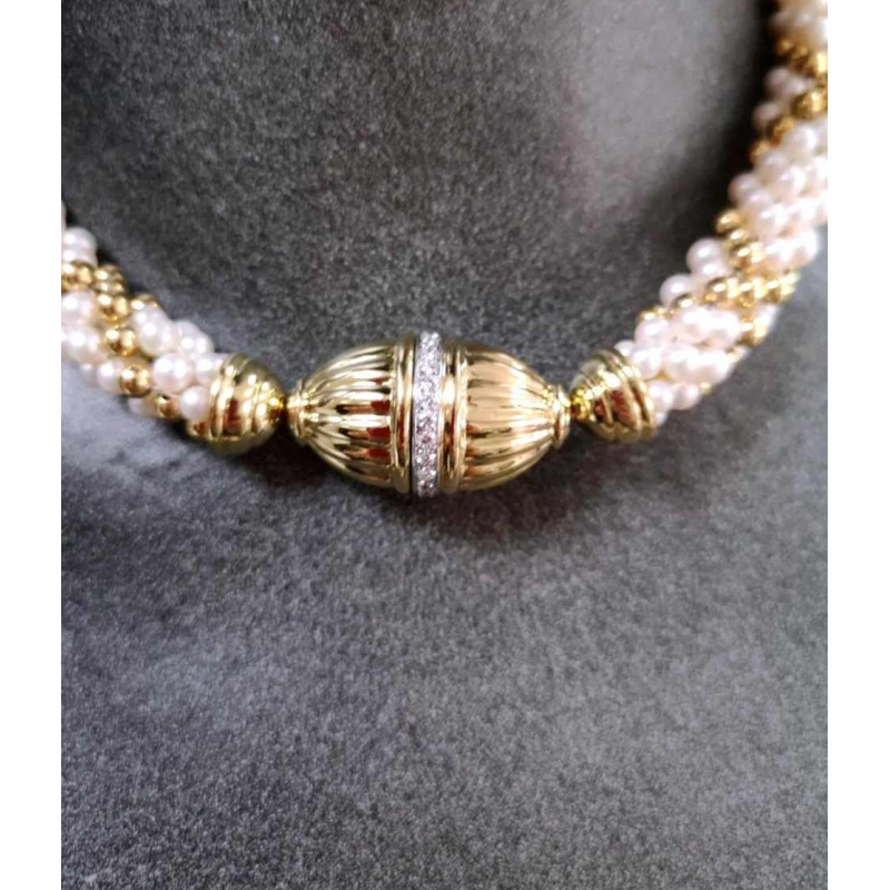 Gold, pearl & diamond necklace