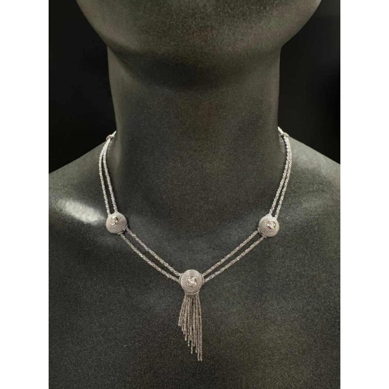 Collier en or blanc avec diamants par Harpos