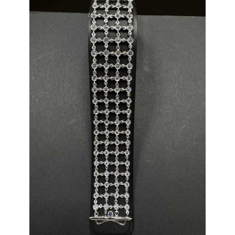 Parure (collier & bracelet) en or blanc et saphirs par Roberto Coin