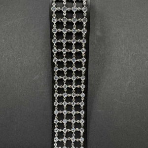 Parure (collier & bracelet) en or blanc et saphirs par Roberto Coin