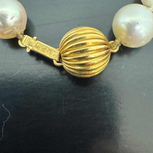 Pearl, gold, ruby & rock crystal necklace