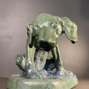 DOMIEN INGELS & ROGER GUERIN, Braque Jachthond Bouffioulx Steengoed Sculptuur 1920s