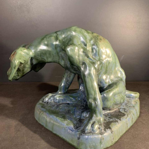 DOMIEN INGELS & ROGER GUERIN, Braque Jachthond Bouffioulx Steengoed Sculptuur 1920s