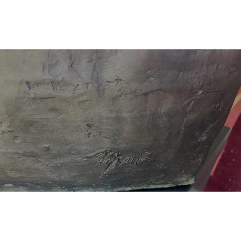 Bronzen paardenhoofd door Daniel Monic