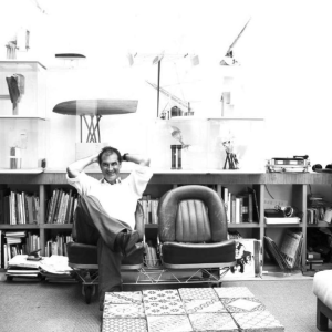 Pierre Lallemand / Moonlight “Cyclops' paire d'appliques modernistes, acier inoxydable verre tube, 1992