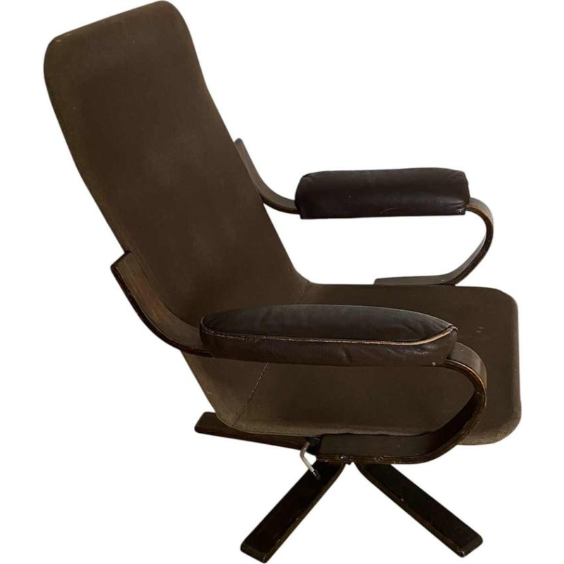 Fauteuil basculant tournant, structure bois courbé, assise cuir marron, Design scandinave ca 1970