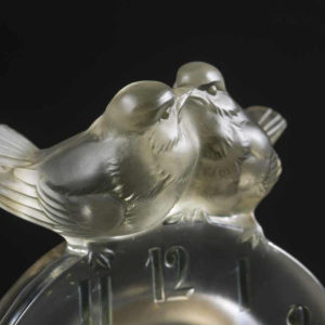 "ANTOINETTE" 8-daagse klok (1931) van René Lalique (1860-1945):