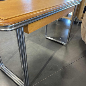 Art Deco modernistisch Bauhaus bureau / console, hout & drievoudig verchroomde stalen buizen, ca 1930/40