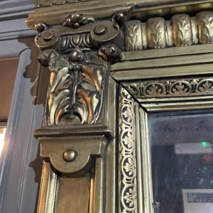 Grand & ancien miroir doré de cheminée, bois / stuc, époque Napoléon III ca 1890