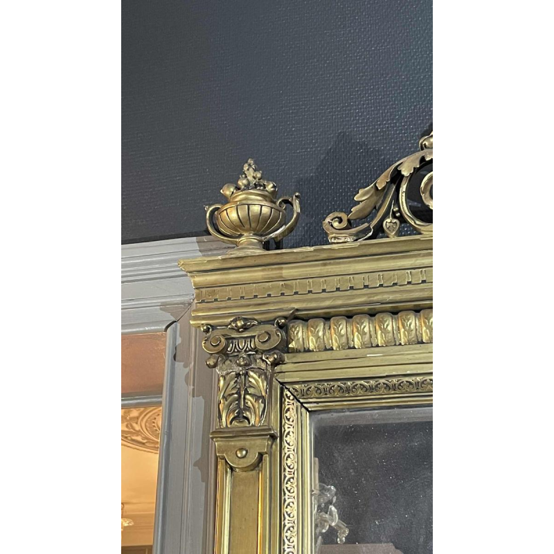 Large golden fireplace mirror, wood and stucco, Napoleon III period, ca 1890