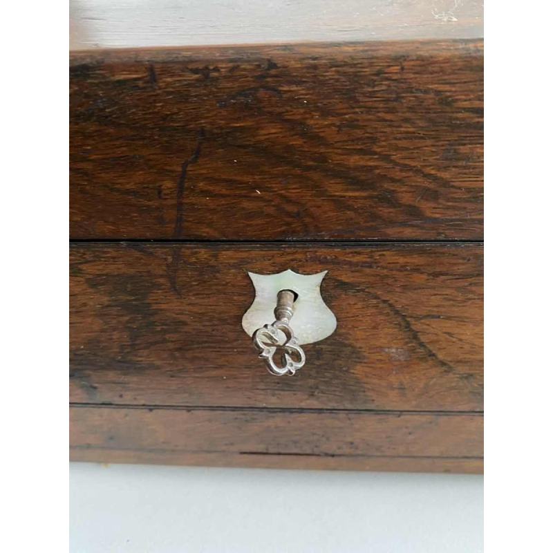 Boîte / coffret à bijoux en palissandre d'époque victorienne, Royaume-Uni XIXe s