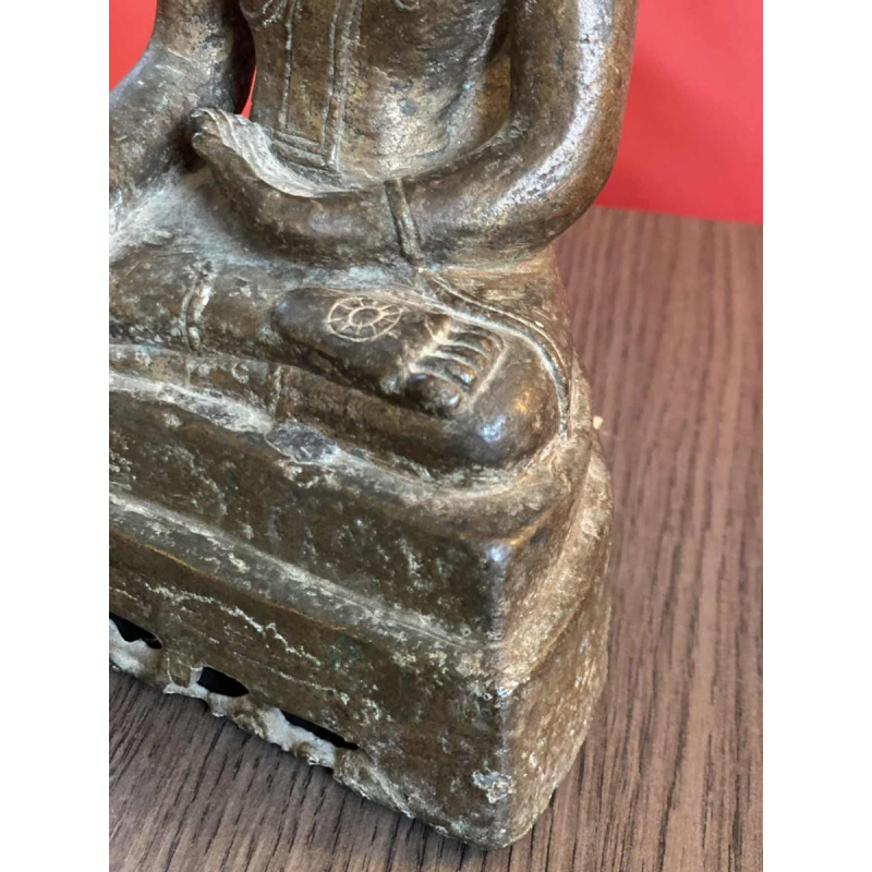 Seated Buddha in patinated bronze, Burma 19th c