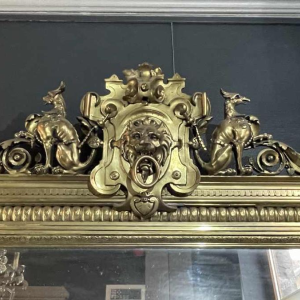 Grote vergulde spiegel, hout en stucwerk, Napoleon III-periode, ca 1890