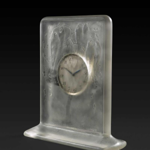 RENE LALIQUE, eight-day clock "FOUR PARROT"' (1920)