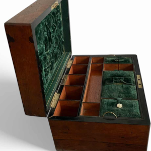 Boîte / coffret à bijoux en palissandre d'époque victorienne, Royaume-Uni XIXe s