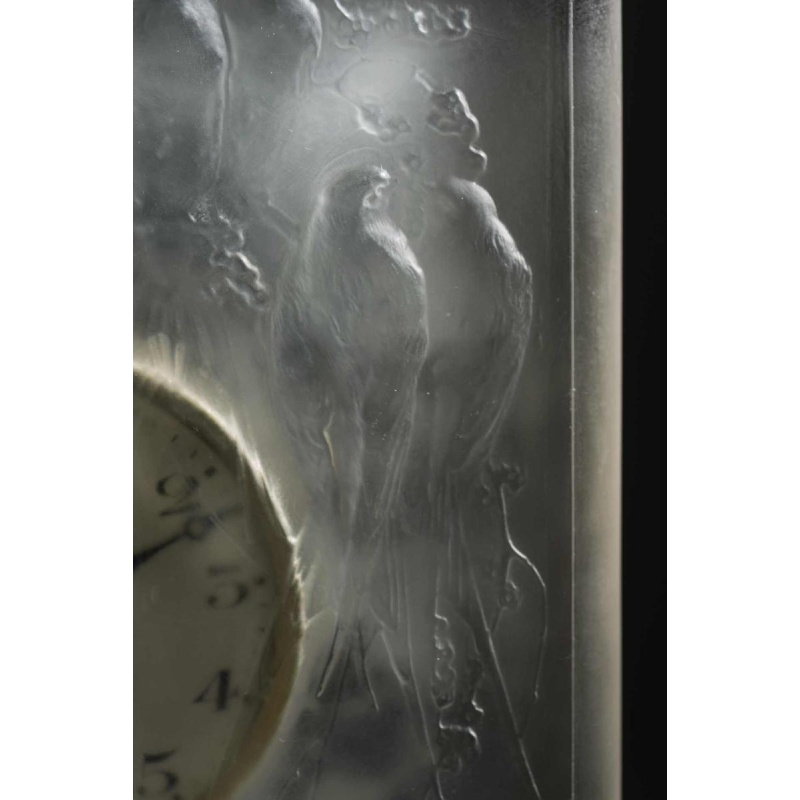 Pendulette 8 jours «QUATRE PERRUCHES » (1920) de RENE LALIQUE (1860-1945)