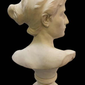 Buste de Diana en marbre d'Alphonse Van Beurden 1896