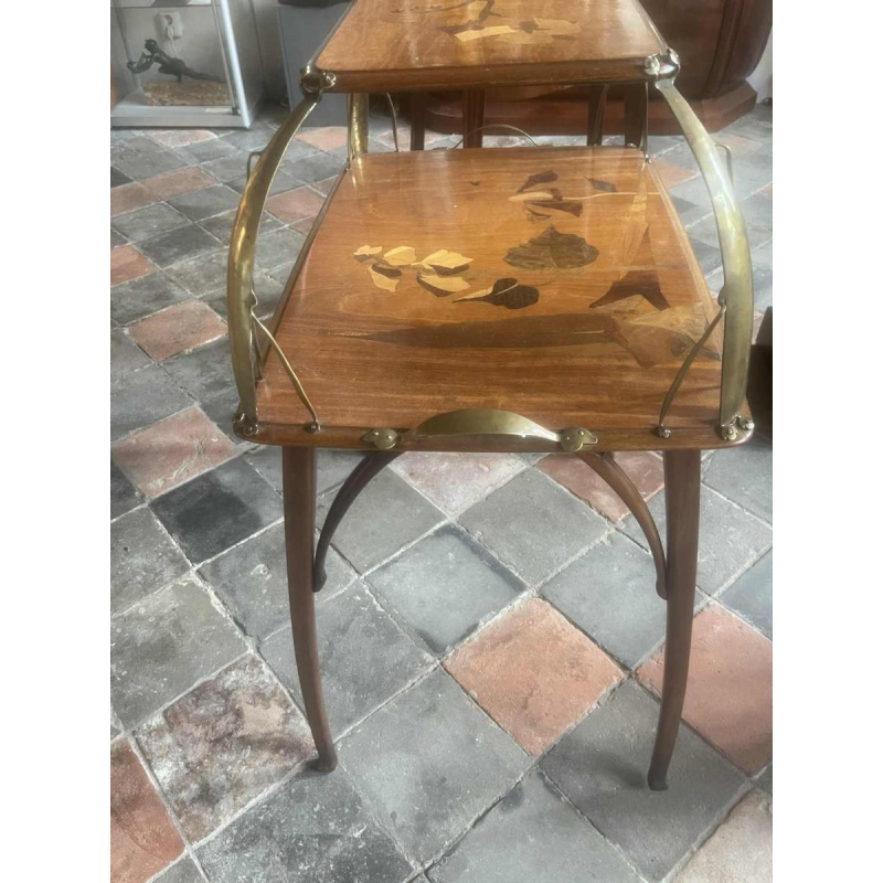 Léon Benouville, Art Nouveau tea table, floral marquetry decoration, ca 1900