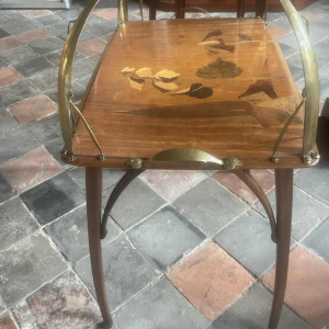 Léon Benouville, Art Nouveau tea table, floral marquetry decoration, ca 1900