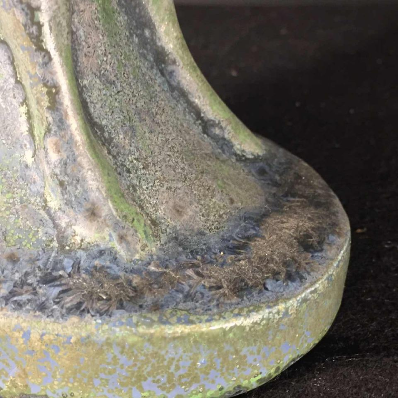 Thierry Van Rijswijck pour Roger Guérin, Sculpture animalière Art Déco, Faon / Biche en grès, 1930s