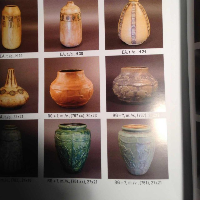 ROGER GUERIN N° 761 vase with MONKEYS stylized Art Deco, Grès de Bouffioulx 1930