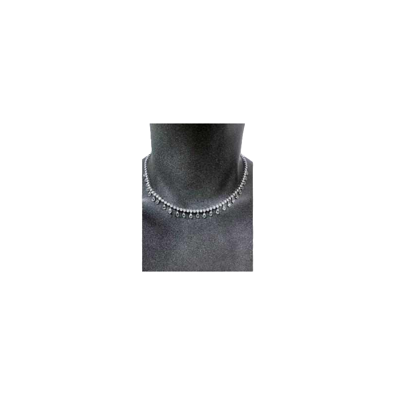 Collier en or blanc 18 carats serti de diamants brilliants et briolets