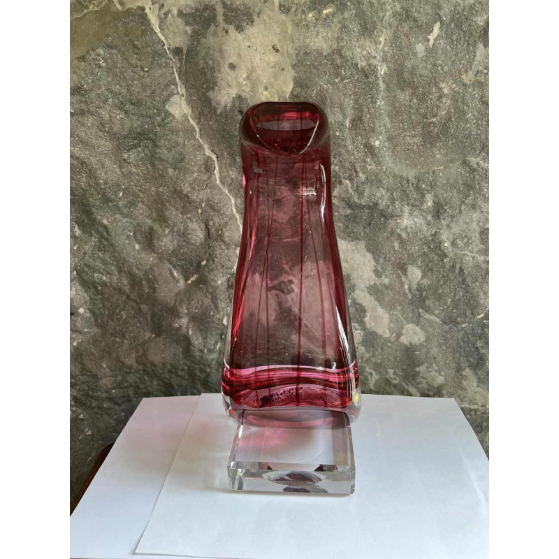 Alfred COLLARD, sculpture en cristal overlay triplé noir/hyalite, 2004