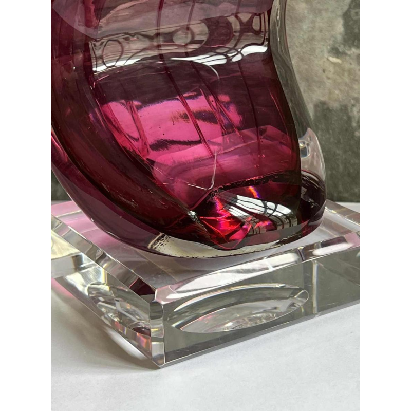 Alfred COLLARD, sculpture en cristal overlay triplé noir/hyalite, 2004