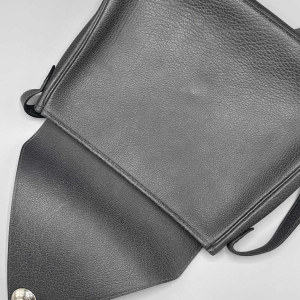 Hermès, Christine tas van grijs Taurillon (Clémence) leer