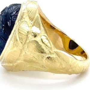 Bague homme, or jaune avec saphir cabochon