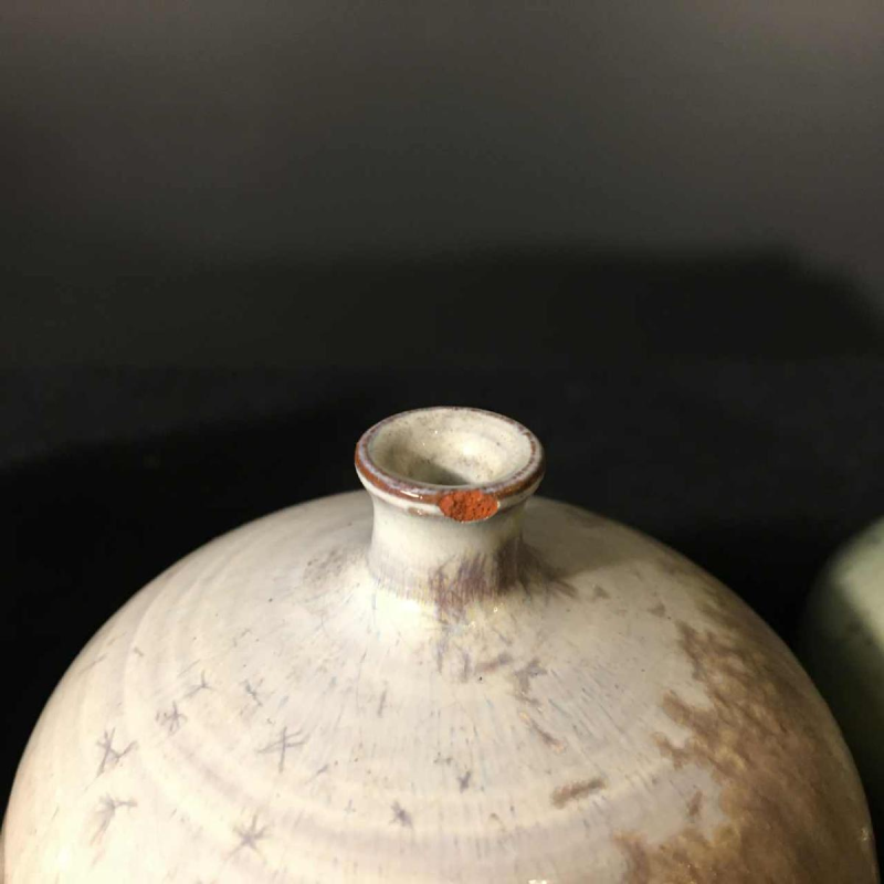 ANTONIO LAMPECCO, Série de 3 petits vases en céramique, circa 1970