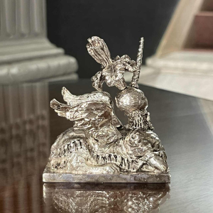 CHRISTIAN LACROIX pour CHRISTOFLE "Licorne Sphynx" sculpture presse papier 1998