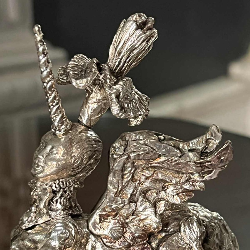 CHRISTIAN LACROIX voor CHRISTOFLE "Unicorn Sphynx" sculptuur & papierpers 1998