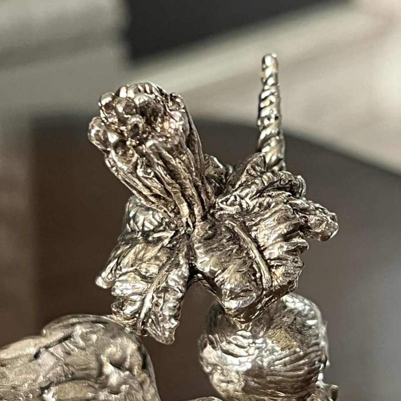 CHRISTIAN LACROIX voor CHRISTOFLE "Unicorn Sphynx" sculptuur & papierpers 1998