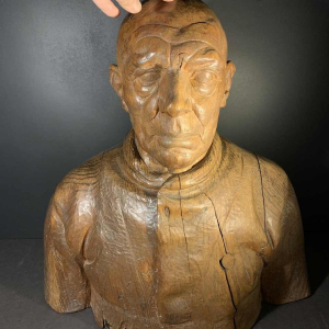 FRANS CLAESSENS 'Buste van Pablo Picasso' Levensgrote sculptuur, gesneden hout 1930s