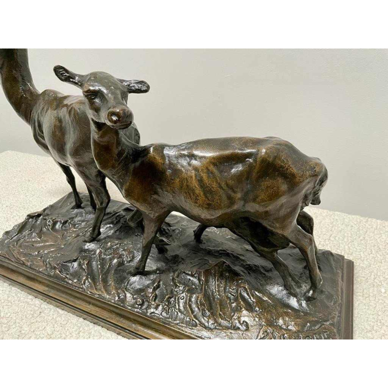 Sculpture en bronze, groupe animalier. Signé et daté : Edg. Joris 1911