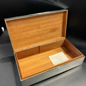 Georges MAGADOUX geëmailleerde verzilverde metalen kast