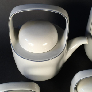 Timo Sarpaneva , "SUOMI" , service à café / thé , Edition Rosenthal, circa 1970