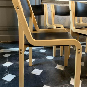 KARI ASIKAINEN Korhonen Finland Set van 6 Scandinavische stoelen, 1e editie 1970