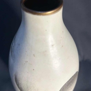 Vase au décor de bateau en céramique, Boch Frères Kéramis à La Louvière