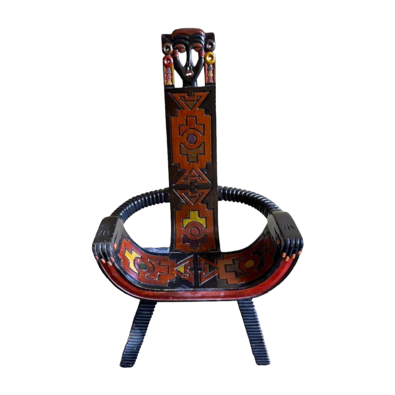 Seat: solid wood sculpture probably produced in Eastern Europe