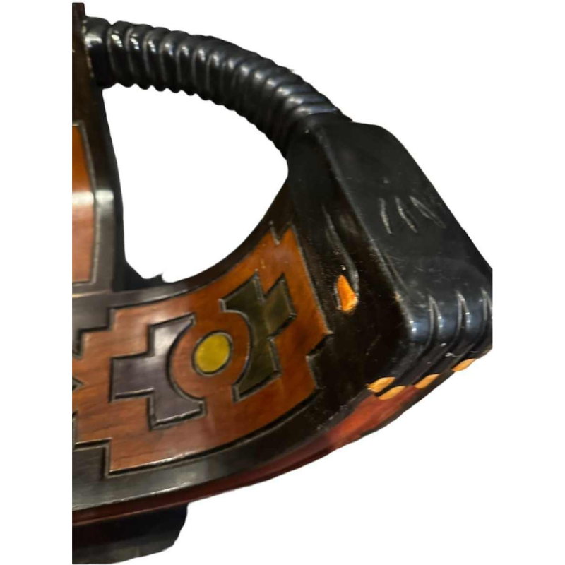 Seat: solid wood sculpture probably produced in Eastern Europe