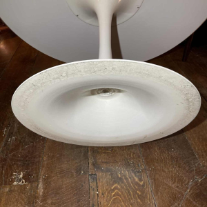 Eero Saarinen, tulp tafel gegoten aluminium & laminaat vintage uitgave 1970