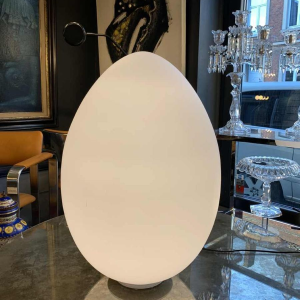 BEN SWILDENS for FONTANA ARTE, 'UOVO' large frosted glass table floor lamp 1972