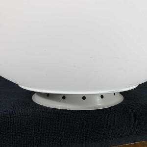 BEN SWILDENS pour FONTANA ARTE 'UOVO' grande Lampe à poser, verre dépoli, 1972