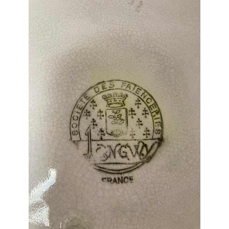 Plat Longwy émaillé cloisonné à décor d'échassiers, céramique