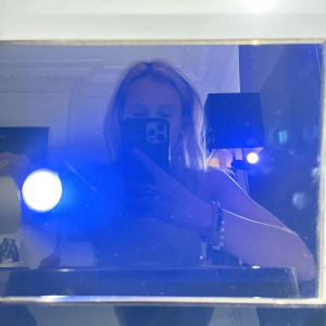 Giacomo Sinopoli voor Liwan's, modernistische opberg-/sieradendoos, staal en blauw glas, jaren 70