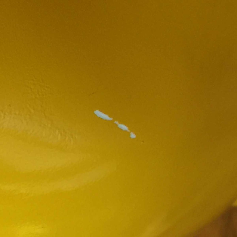 Fauteuil " Main " en polyester , designer inconnu