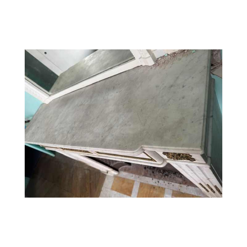 Louis XVI mantel, white marble and bronzes, 19th century