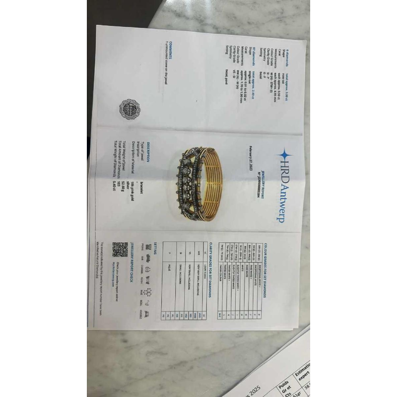 Armband van massief geelgoud en diamanten in rozekant, 20e eeuw